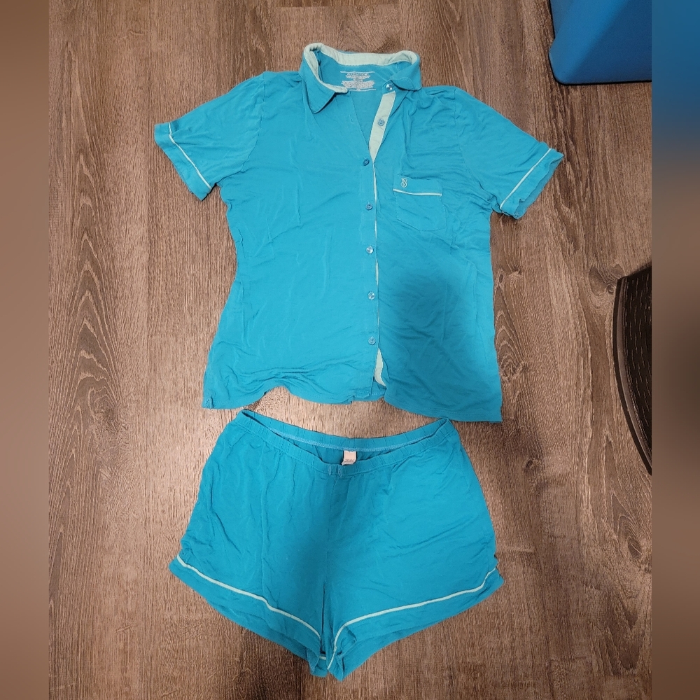 M Victoria's Secret teal pajamas